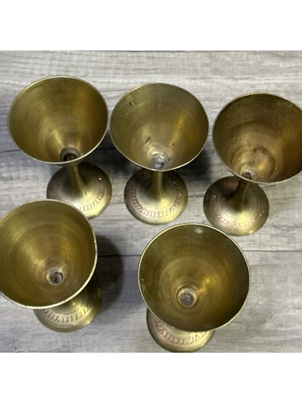 Set Of 5 Brass Goblets Hand-Etched Decorative Red Detailing Vintage Drinkware - Picture 8 of 9